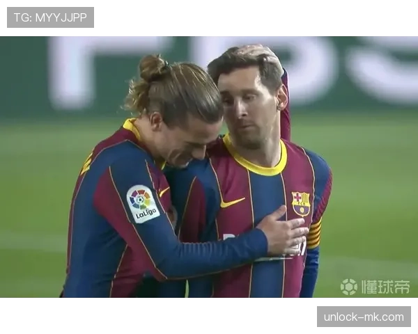 格里兹曼在4-4-2阵型中发挥核心作用,助力球队攻防两端表现出色 格里兹曼在4-4-2阵型中发挥核心作用,助力球队攻防两端表现出色